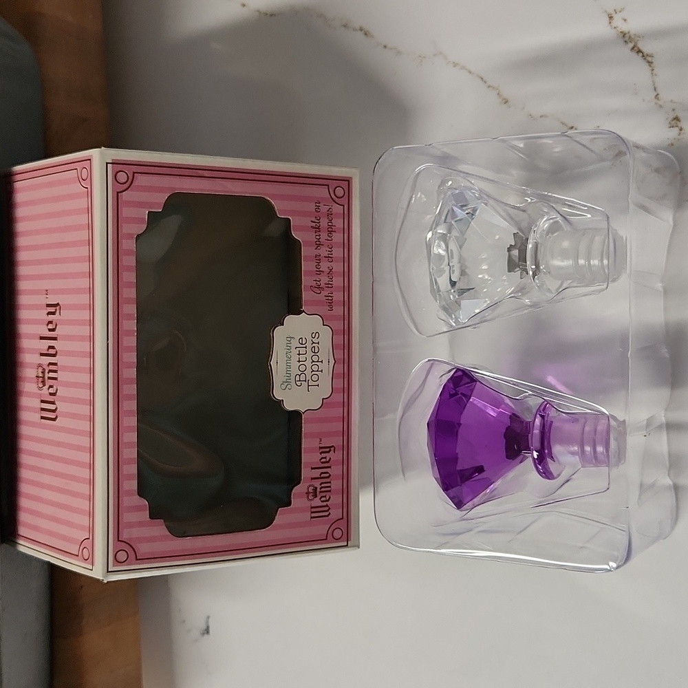 Diamond Bottle Toppers